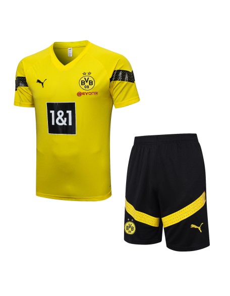 Jersey + shorts Borussia Dortmund 22/23