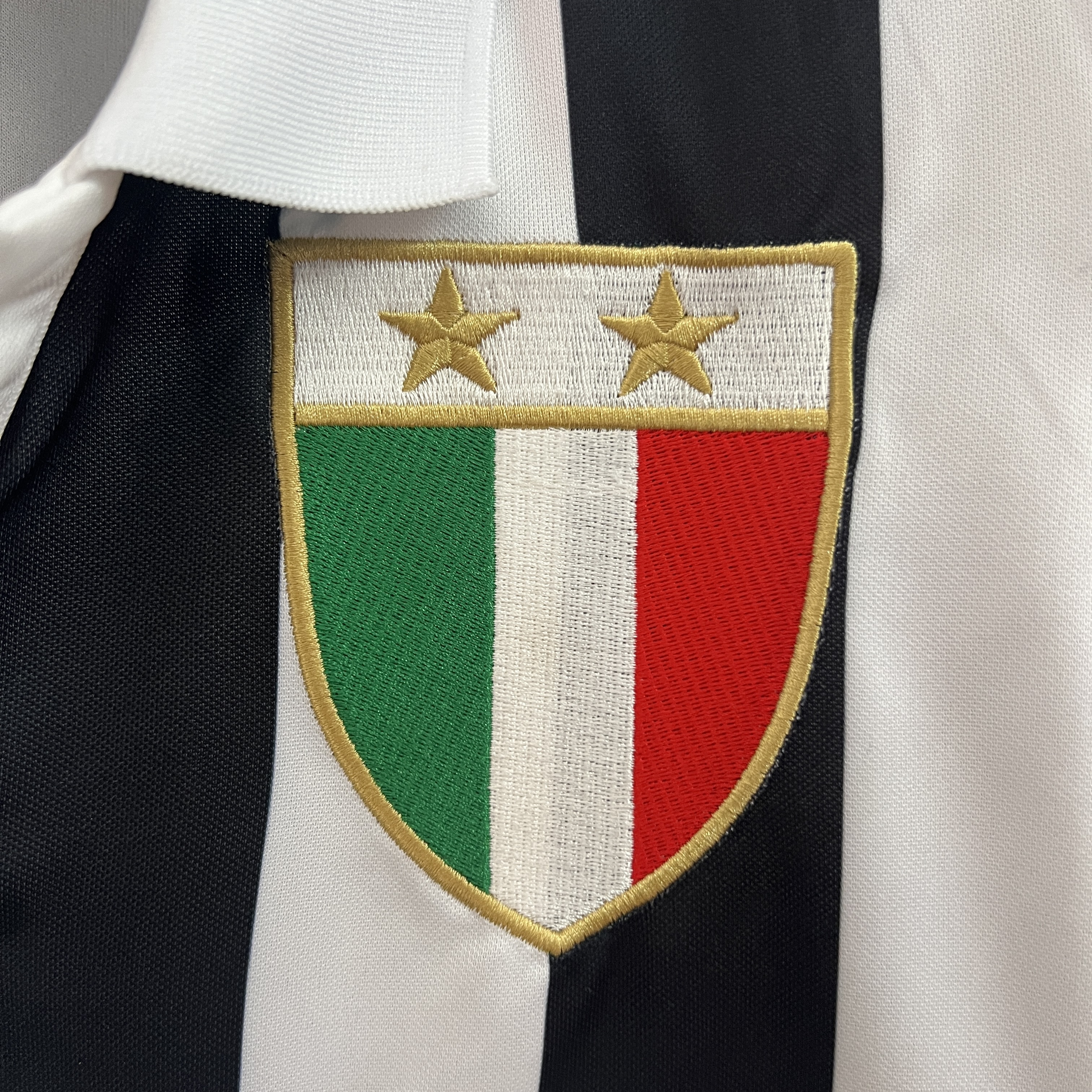 Juventus Jersey 84/85 Retro